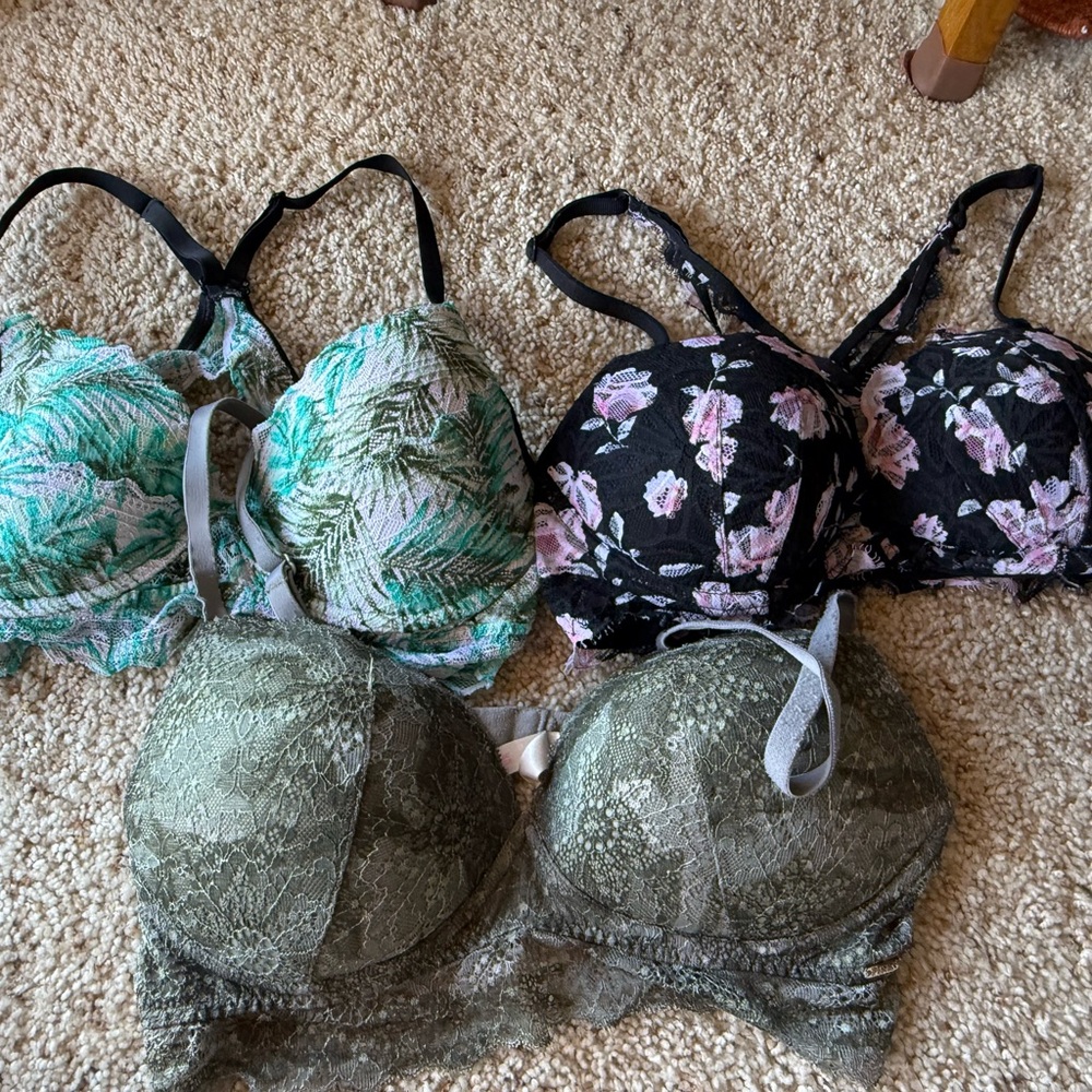 PINK Victoria's Secret Floral Lace Bra Trio - Green, Black, Teal